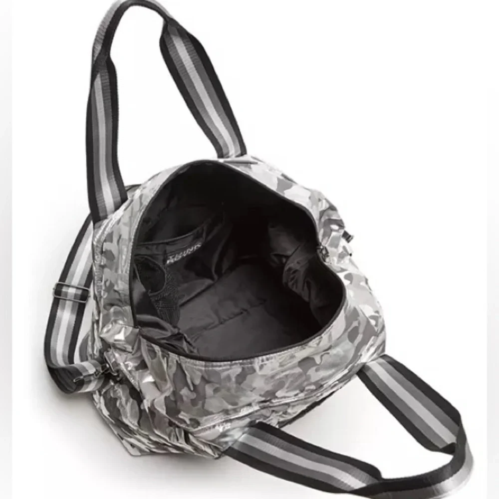 Think Royln Wingman Shiny Silver Black Camo Large Nylon Tote Adjustable Strap - Picture 2 of 13